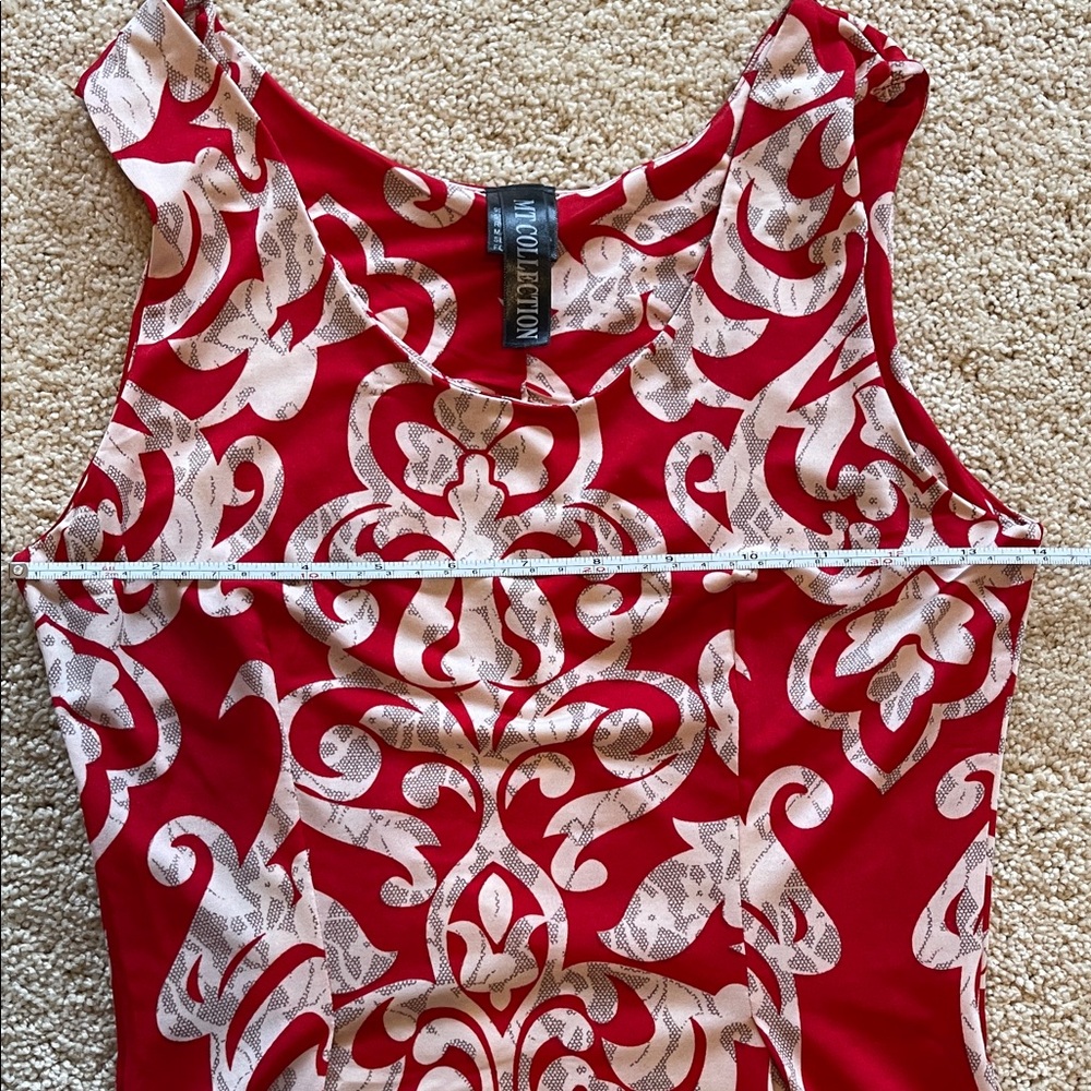 Chic Asymmetrical Red and White Dress - Picture 5 of 11